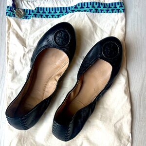 Tory Burch foldable packable black ballet flats
